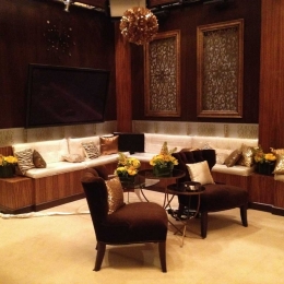 E! Lounge at Golden Globes 2012